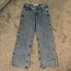 Hollister Women's Straight Leg Jeans in Light Blue